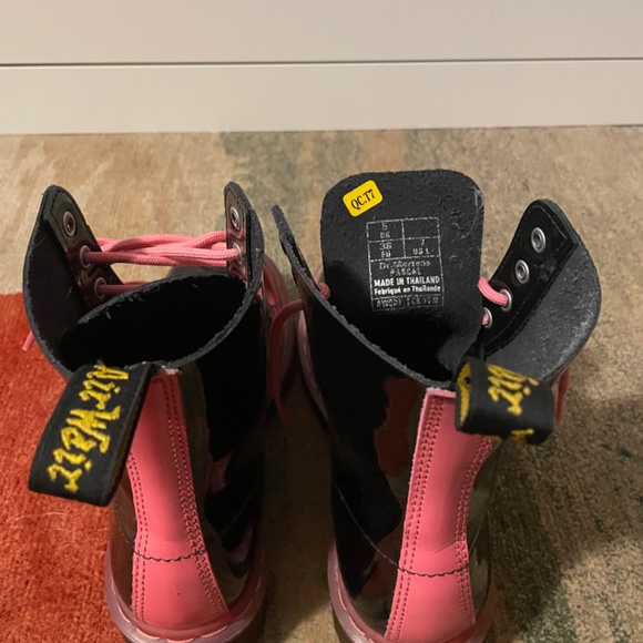 Dr Martens Black and Hot Pink Patent Leather - Picture 2 of 5